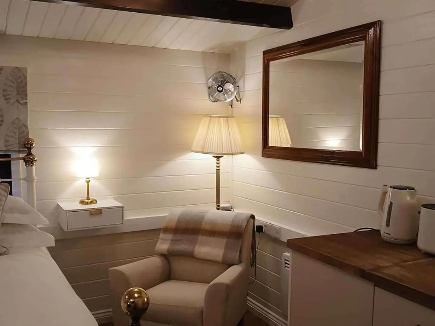 Tranquil Lodge Retreat In Southampton Storbritannien